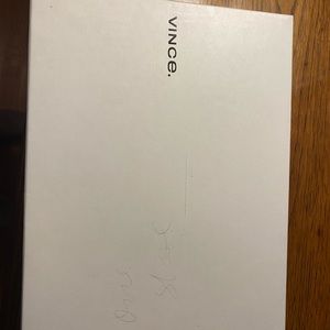 Vince slip on velvet blue sneakers